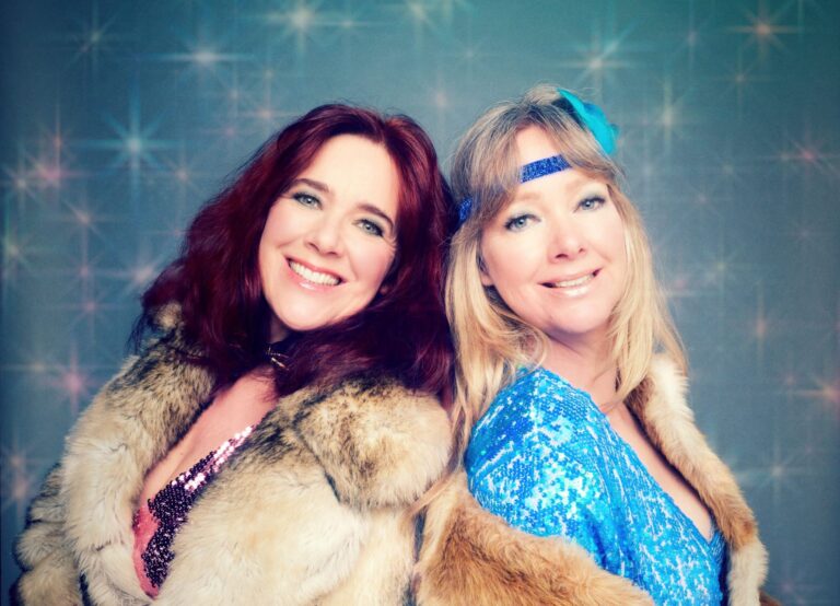 Dancing Queens – Tribute to ABBA — Uitgaan in Zandvoort